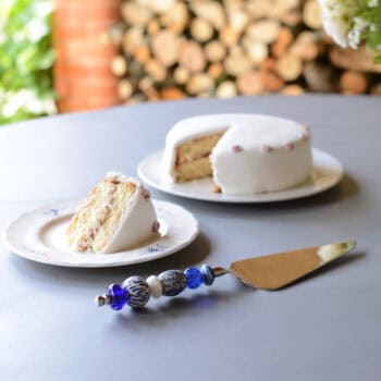 Artisan Cake Server