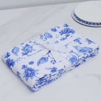 8 Seater Tablecloth, Songbirds